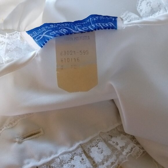 Vintage RARE Lady Holiday Silk Shirt with Ruffles - Picture 7 of 7